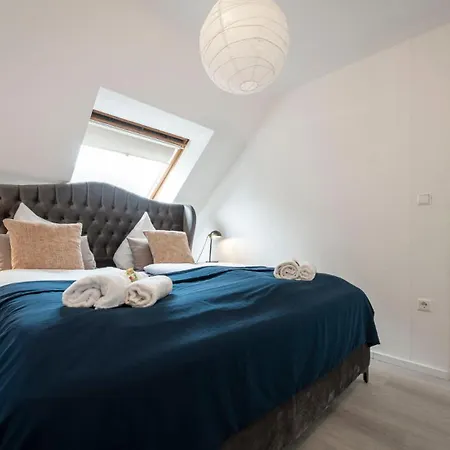 Xxl Design-appartement Gardendesign Boxspring 8 Pers Zwischen Heidelberg Und Mannheim * Edingen-Neckarhausen